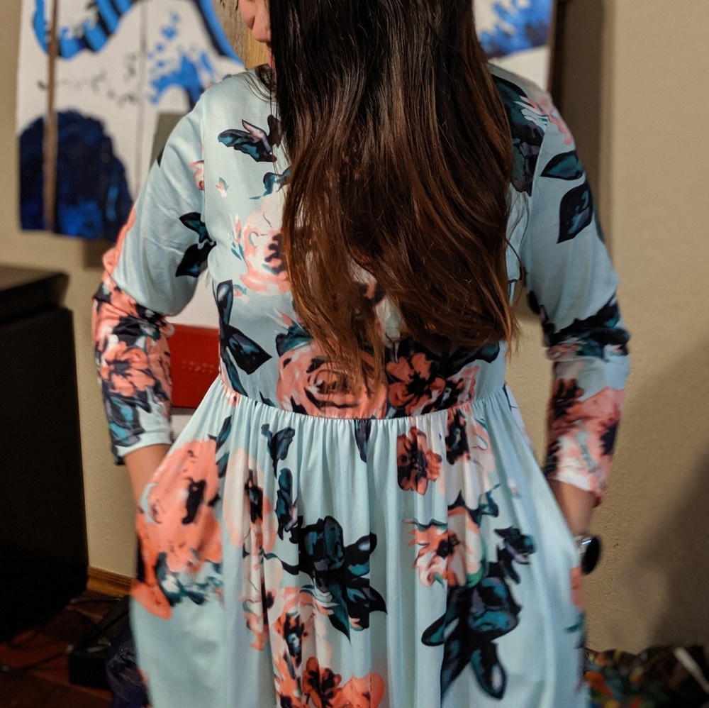 POCKETS! Floral Maxi Dress